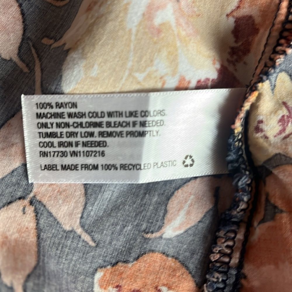 Floral maternity blouse - Picture 5 of 5